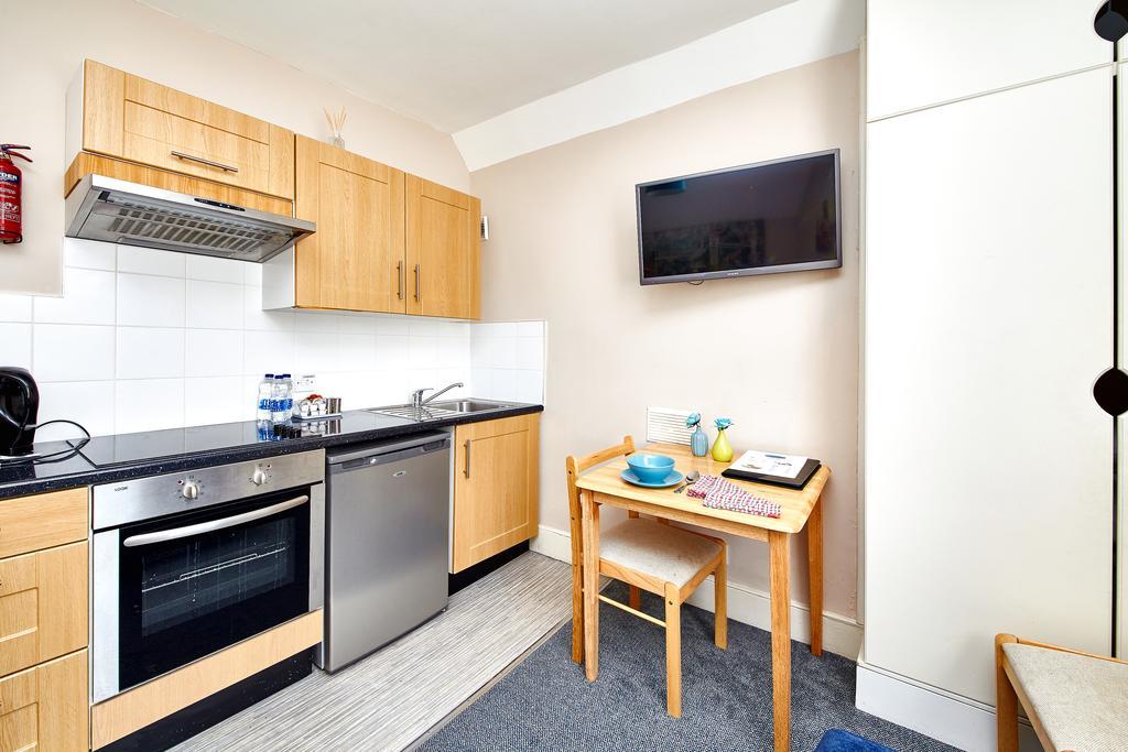 United Lodge Hotel And Apartments Londen Buitenkant foto