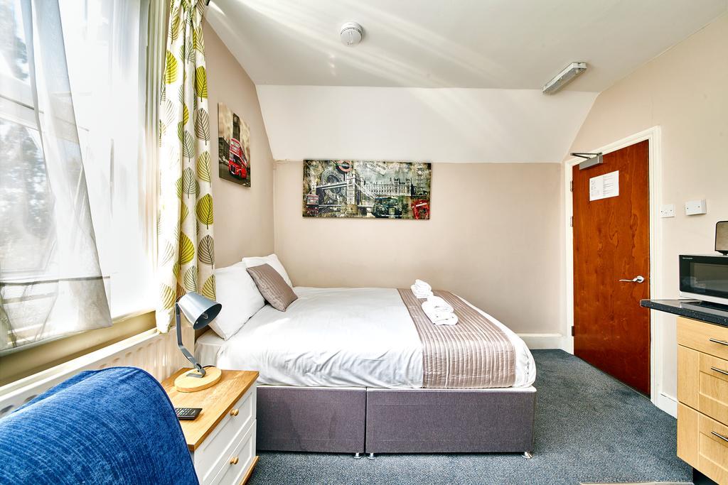 United Lodge Hotel And Apartments Londen Buitenkant foto