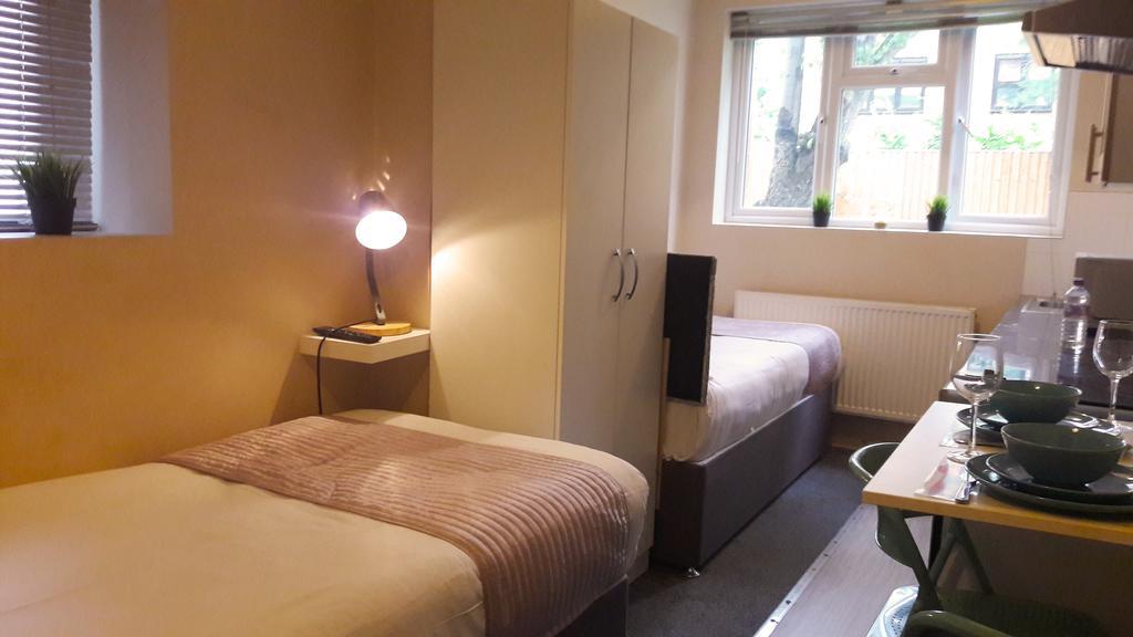 United Lodge Hotel And Apartments Londen Buitenkant foto