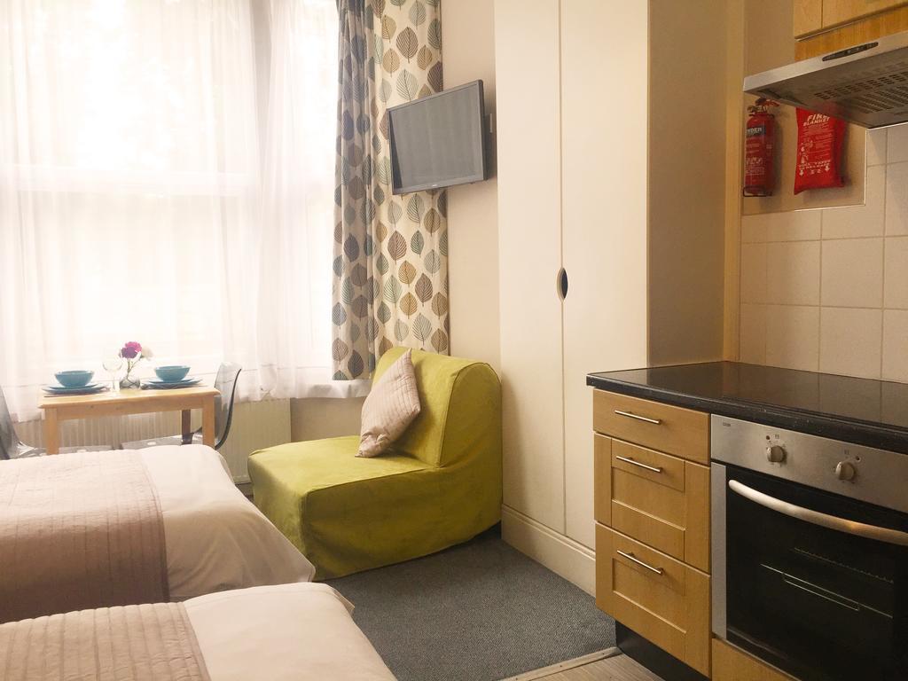 United Lodge Hotel And Apartments Londen Buitenkant foto