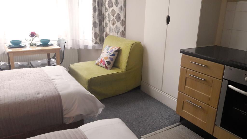 United Lodge Hotel And Apartments Londen Buitenkant foto